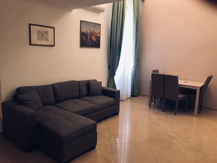 43 Appartamento Ampio E Comodo Nel Centro Di Roma Exteriör bild