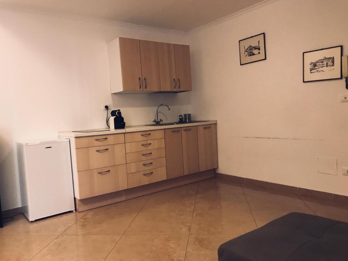 43 Appartamento Ampio E Comodo Nel Centro Di Roma Exteriör bild